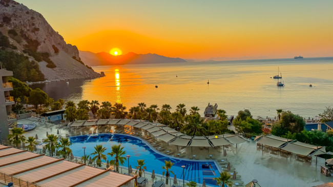 Marmaris’te Keyif Dolu Bir Tatil: Her Şey Dahil Otellerin Konforunu Turunç’ta Yaşayın!